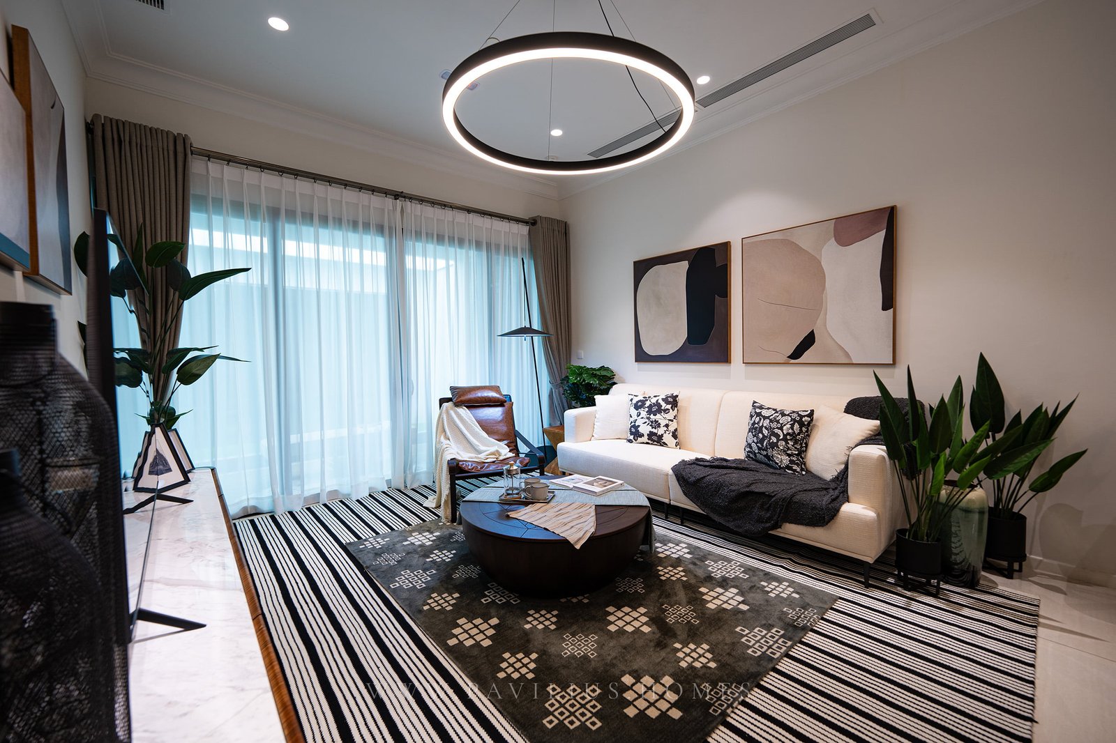 Queens Residences Q3 - Showroom 6